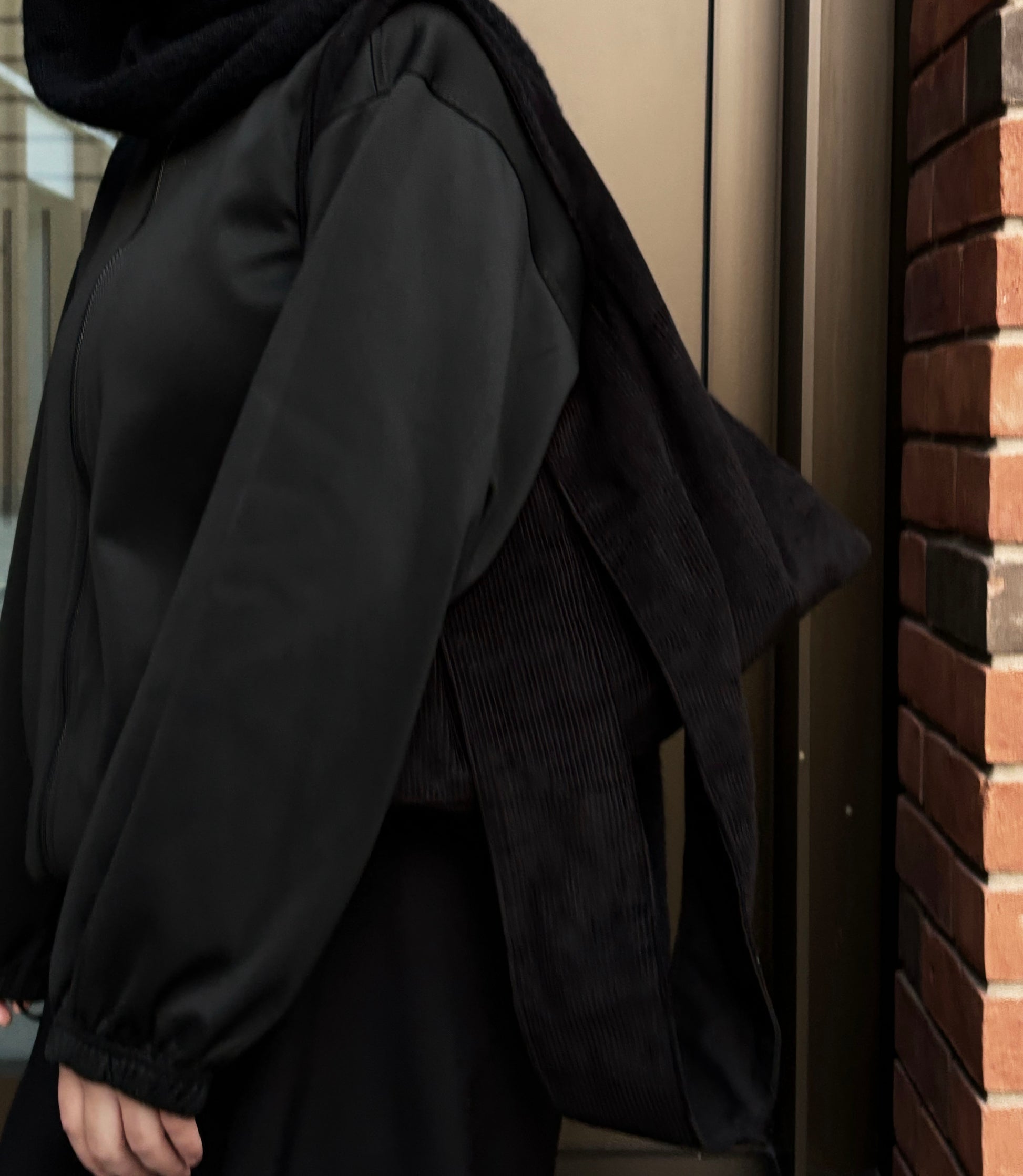 Toko Knot Bag in Black
