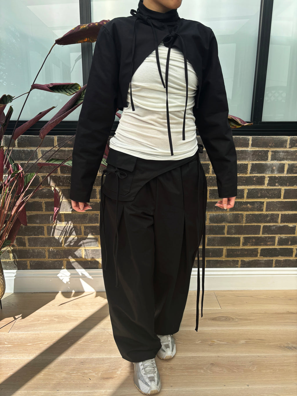 Aya Kaya Trousers Set in Black