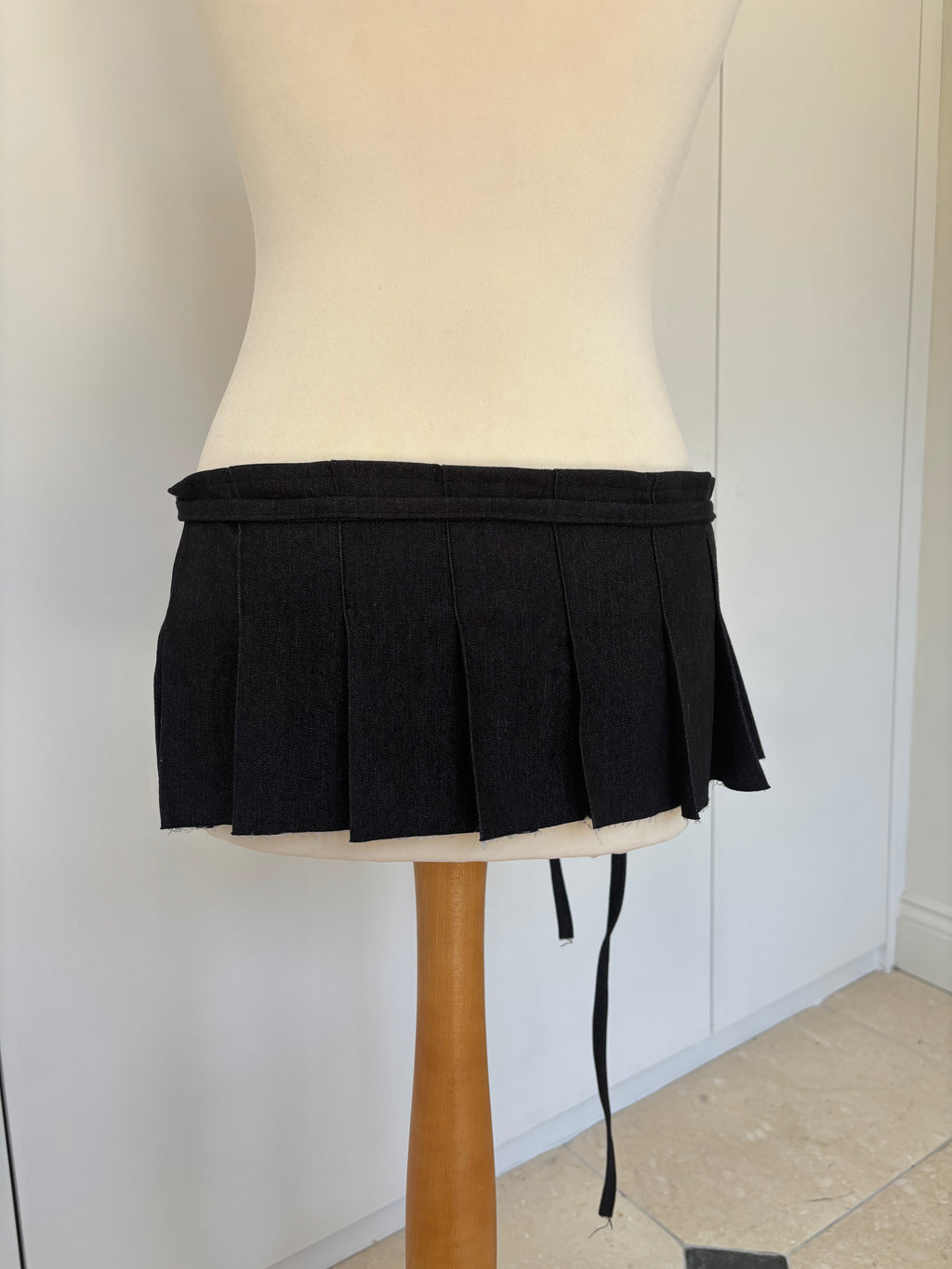 STUDIO SAMPLE S/S Layers: Denim Pleat Layer Skirt