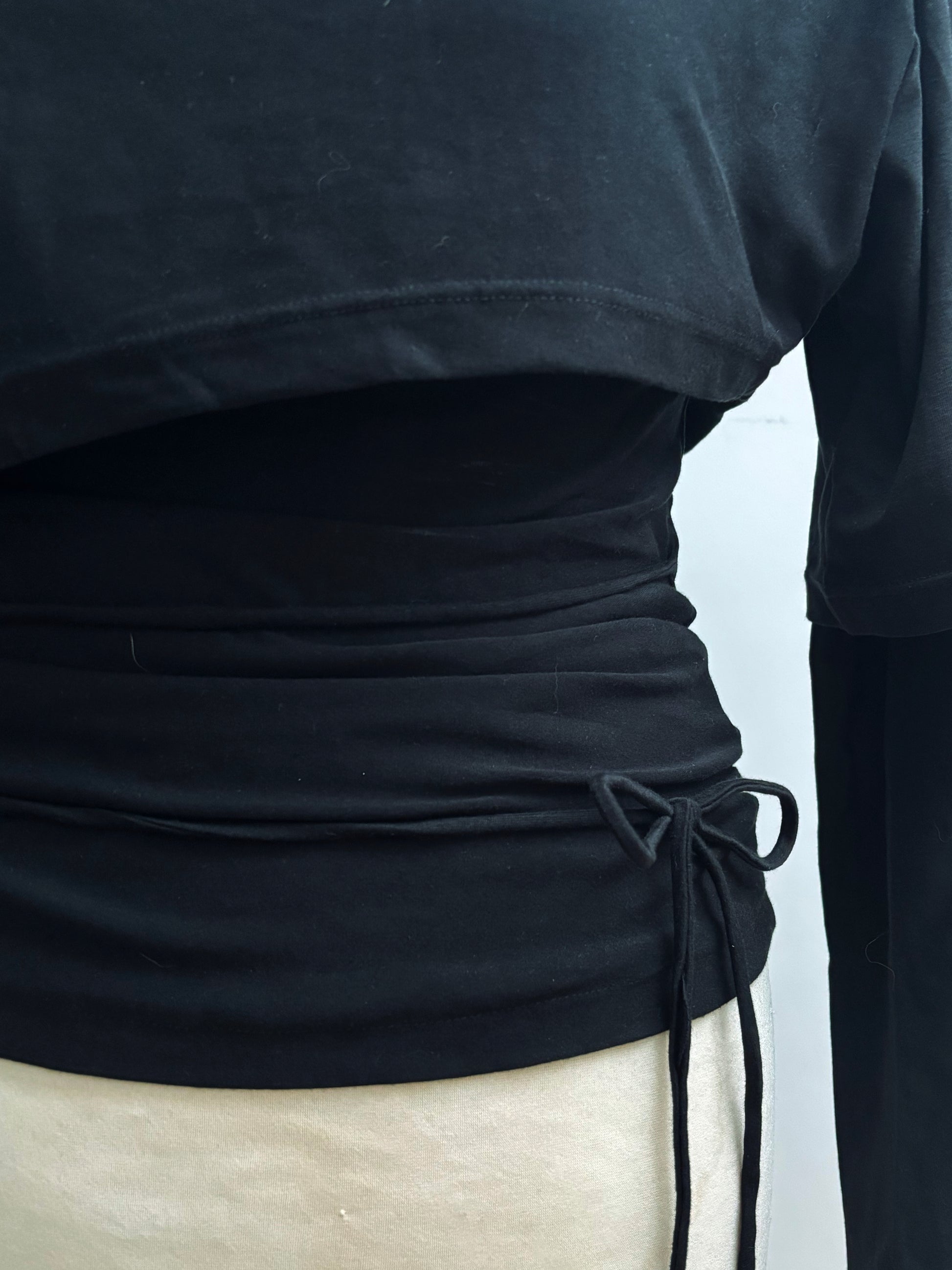 STUDIO SAMPLE 02: Double layer top with tie